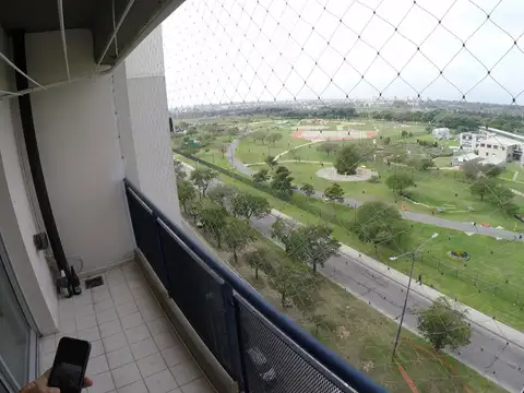 Hermoso Departamento de 2 amb. Amplio y luminoso. Excelente Vista 