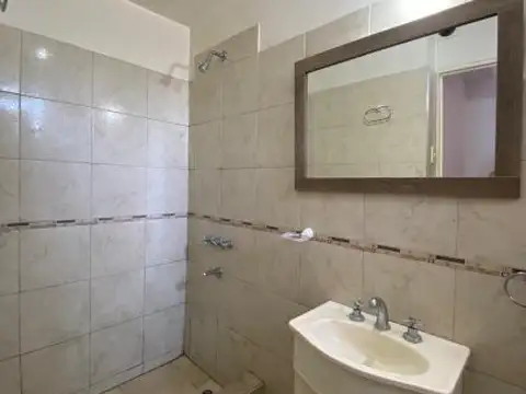 Departamento en Alquiler 2 ambientes con Patio Interno