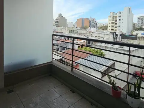 Oficina en Alquiler en Urquiza R, $ 700.000