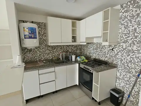 Oficina en Alquiler en Urquiza R, $ 700.000