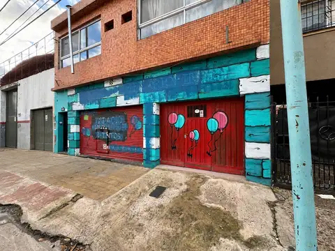 AMPLIO LOCAL / SALÓN MULTIFUNCIÓN EN VENTA - MERLO NORTE