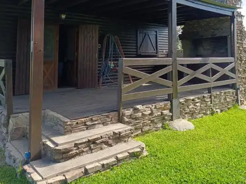 CABAÑA 2 DORMITORIOS - TERRENO Y PILETA