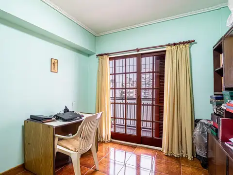 Departamento 5 ambientes con 4 baños