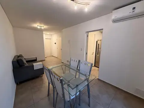 Departamento en Alquiler en Centro, $ 990.000