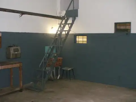 GALPON 480M2 Parabolico Zona Industrial