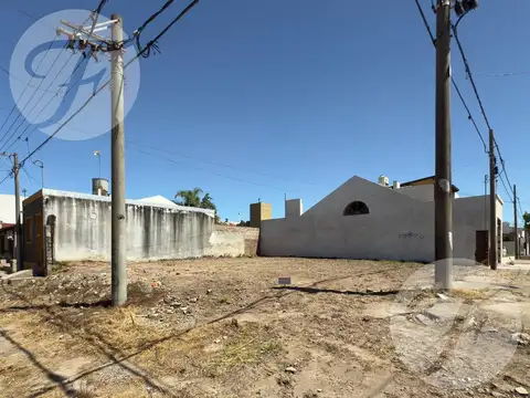 Terreno en Alquiler 17  mts Frente