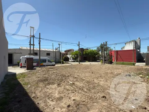 Terreno en Alquiler 13  mts Fondo