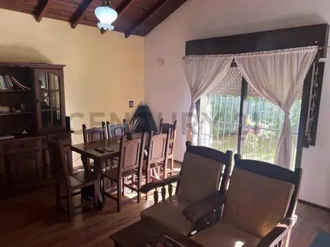 Casa en Venta con 1 cochera