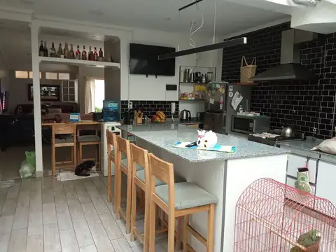 Calle Doctor Juan Felipe Aranguren 500