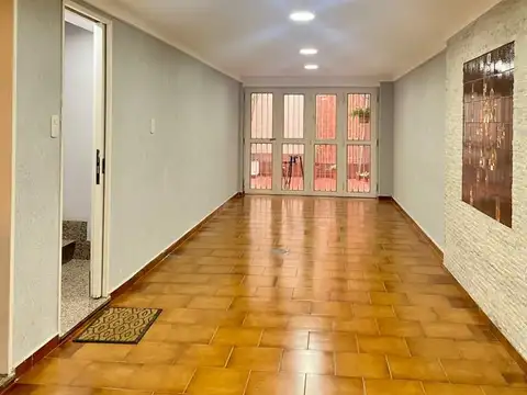 Casa - Venta - Argentina, Capital Federal - Montiel 1925