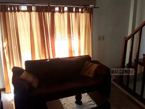 Departamento 3 ambientes con 2 baños