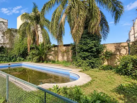 VENTA DE CASA EN BERAZATEGUI CENTRO