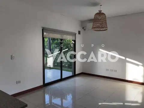 Casa en Alquiler al Este