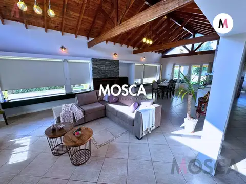VENDO HERMOSO CHALET EN Moreno