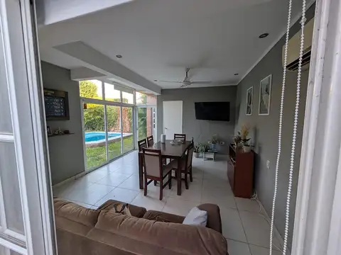 Casa en Venta al Oeste