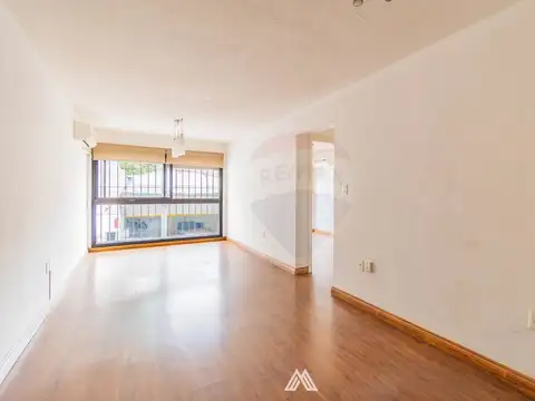 Edil Hugo Prato 2100