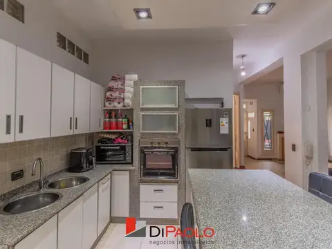 Depto Tipo Casa en Venta en Villa Bosch, USD 140.000