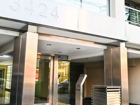MONOAMBIENTE SUPER AMPLIO, CON BALCON. PLACAR EMPOTRADO. BARRA . SUM Y PILETA ESPECTACULAR.  38 M2