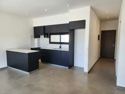 Casa en Venta en Countries y Barrios Cerrados en Manzanares, USD 180.000