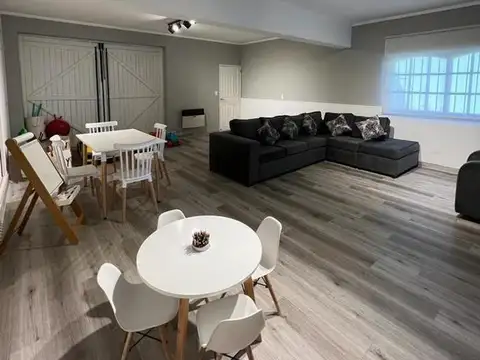 CASA EN VENTA 4 DORMITORIOS  B° VILLA BELGRANO