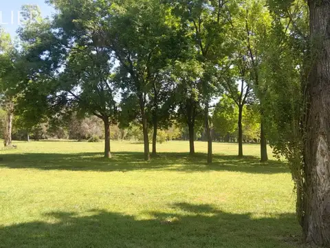 72 has Capilla del Señor 100