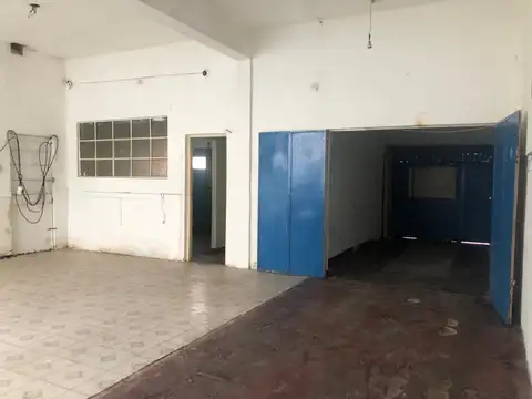 inmueble en dos plantas destino comercial y/o vivienda