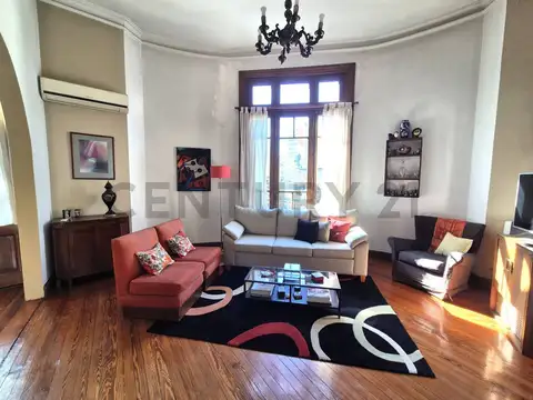 Depto Tipo Casa en Venta de 4 ambientes