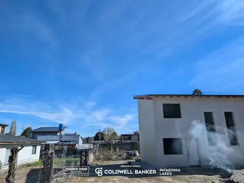 Depto Tipo Casa en Venta con 1 cocheras