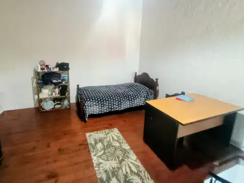 CASA PARA DOS FAMILIAS