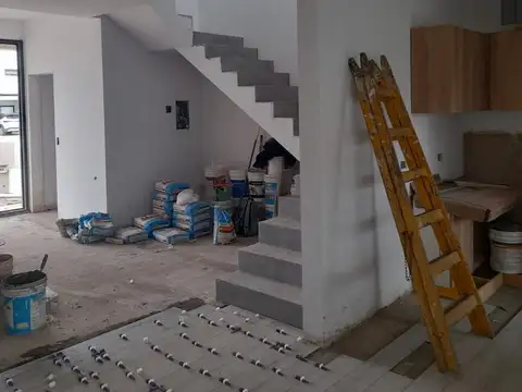 Casa en Venta al Oeste