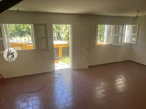 la rioja 2400 , Piso 0