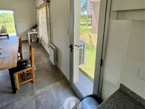 Casa en Venta con 3 dormitorios, patio con galería y pileta - Country El Bosque, Campana