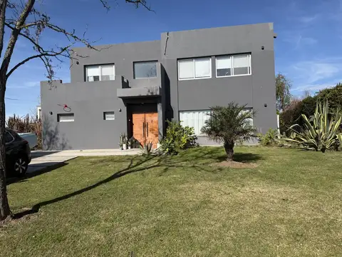 BARRIO EL,CANTON ISLAS - Libertad al 300