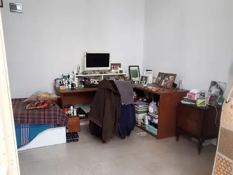 Depto Tipo Casa en Venta 80 años