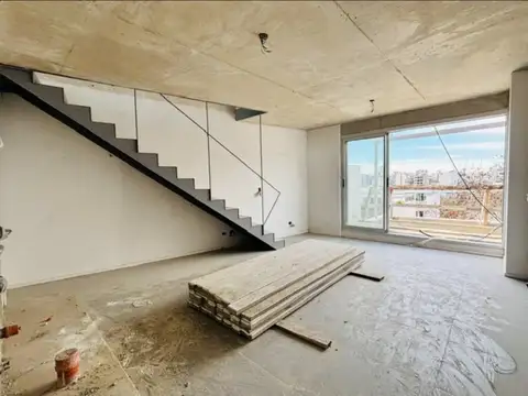 Santos Dumont 3700, Piso 6