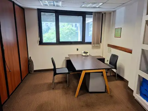 Oficina en Venta en Retiro, USD 210.000