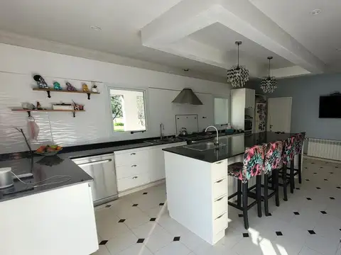 Casa en Venta en Virrey Del Pino, USD 210.000