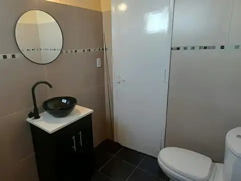 Casa 3 ambientes con 2 baños