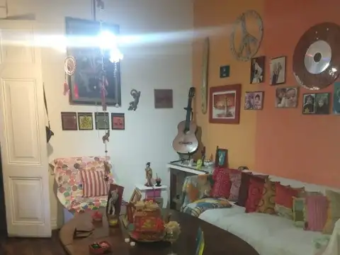 Depto Tipo Casa en Venta 50 años
