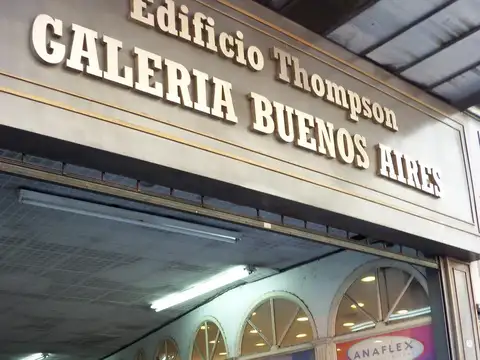 Av Cordoba  al 500 Local o Baulera