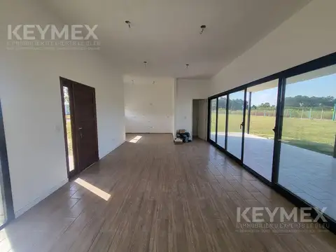 Casa en Alquiler en Los Juncos, USD 1.000