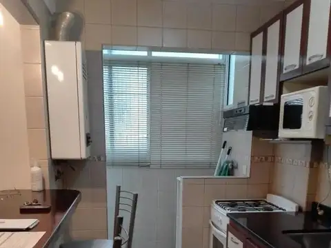 Avenida Pueyrredón 900, Piso 4