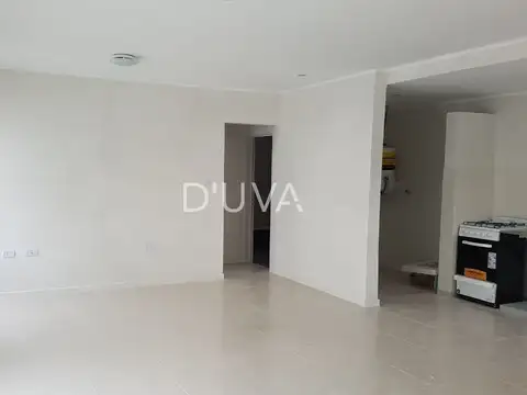 Calle 518 7600, Piso 1