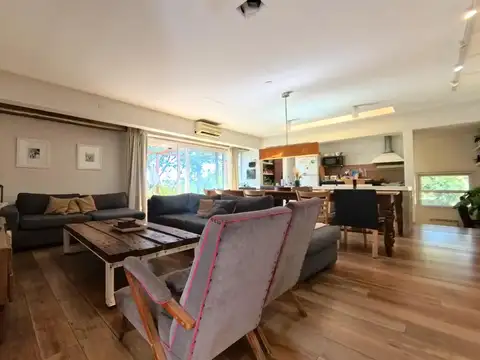 Casa en Venta en La Lucinda, USD 188.000
