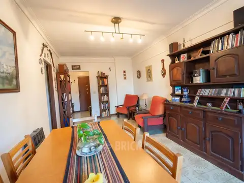 Departamento 4 ambientes con 2 baños