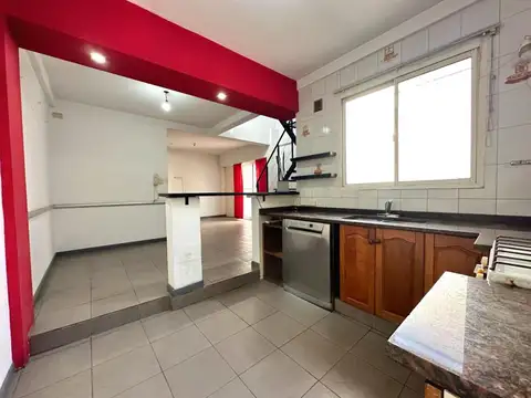 Depto Tipo Casa en Alquiler 25 años