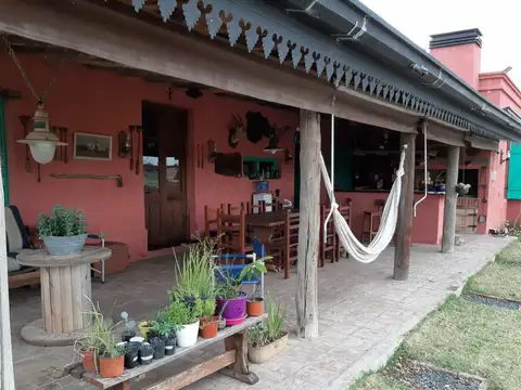 Casa en Alquiler Temporal con 2 cocheras
