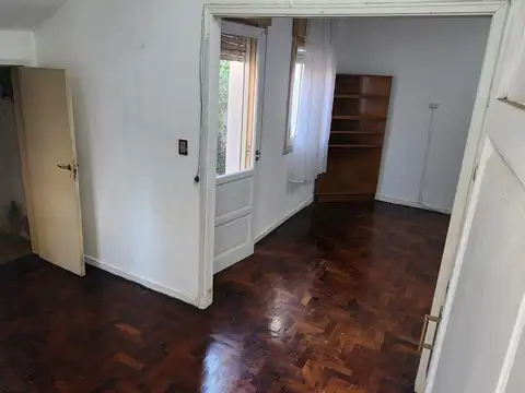 Depto Tipo Casa en Venta en Villa Lynch, USD 78.000