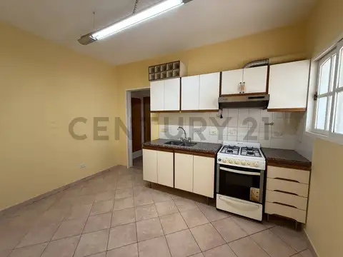 Monteagudo 900, Piso 0