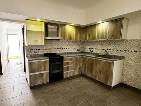 Depto Tipo Casa en Venta de 3 ambientes